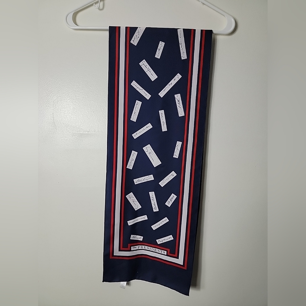 T & M Designers Red White Blue Presidents Rectangle Scarf